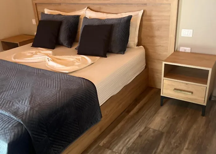 Hotel Kulla E Arte Razëm