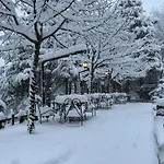 Kulla E Arte 3* Razëm