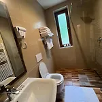 Hotel Kulla E Arte