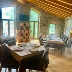 Hotel Kulla E Arte Razëm