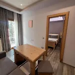 Kulla E Arte Hotel Razëm