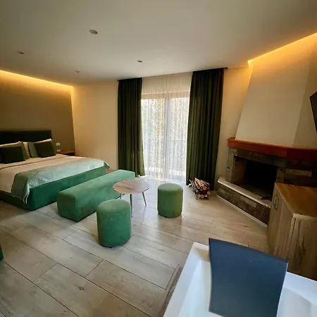 Kulla E Arte 3* Razëm