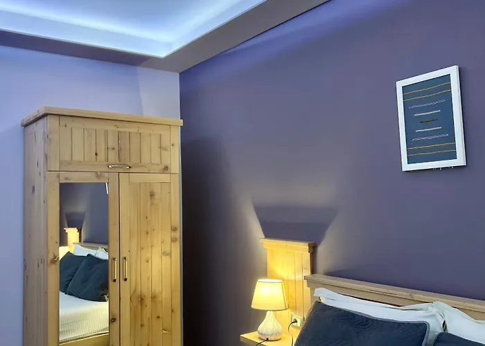 Hotel Kulla E Arte 3*